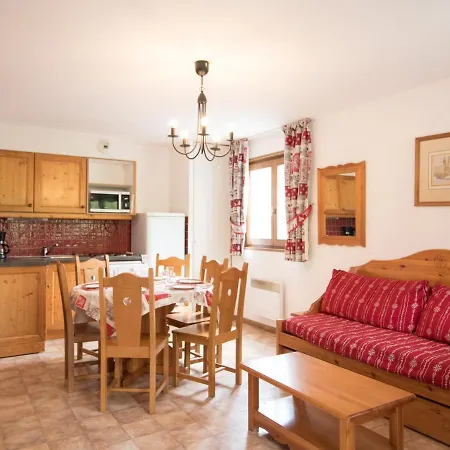 Apartment 6 Pers Au Pied Des Pistes, A Cote Des Commodites Et Telecabine, Val Cenis - Fr-1-508-6 Lanslevillard